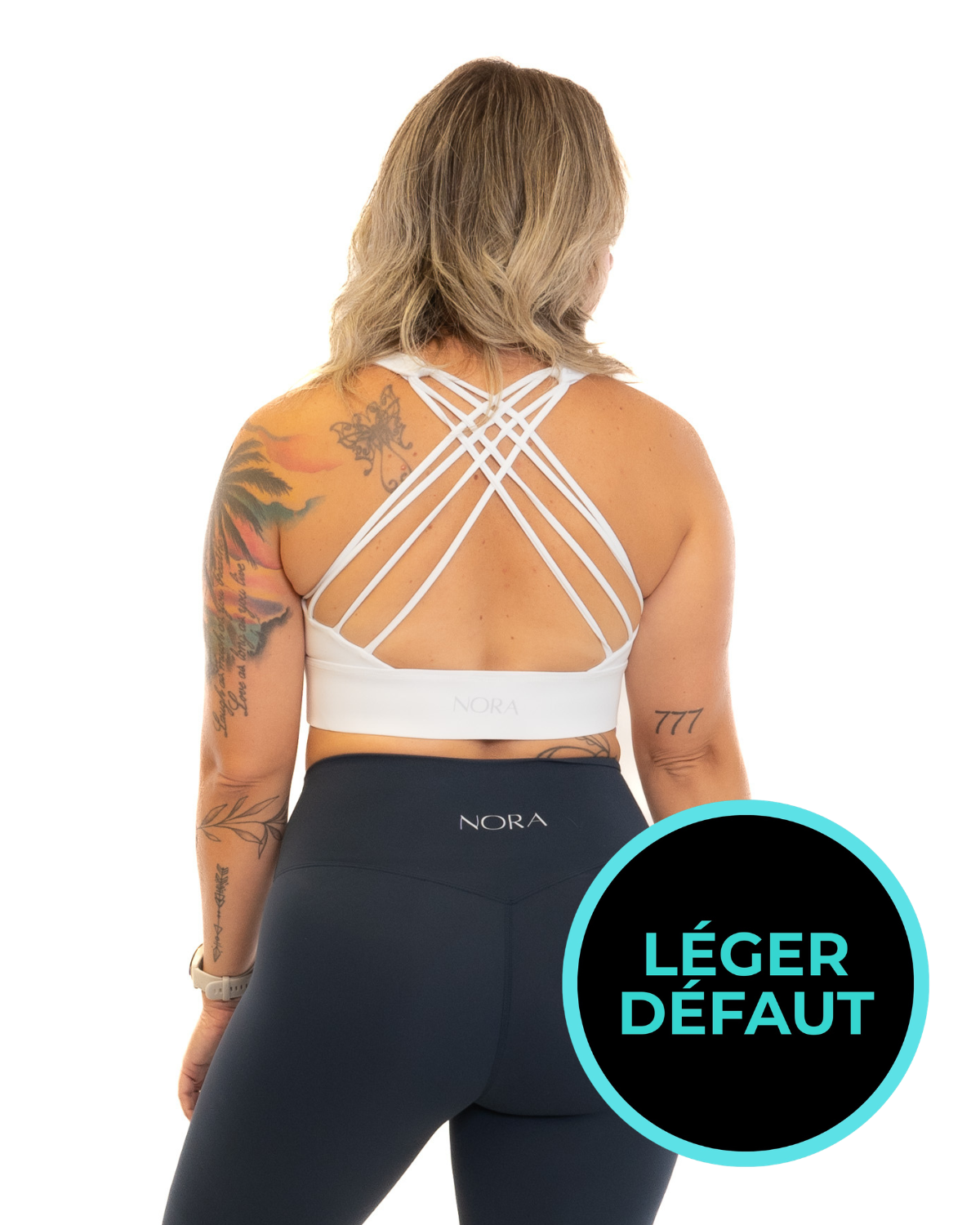 TOP DAPHNÉE BLANC *LÉGER DÉFAUT*