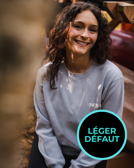 CREWNECK BLEU CIMENT *LÉGER DÉFAUT*